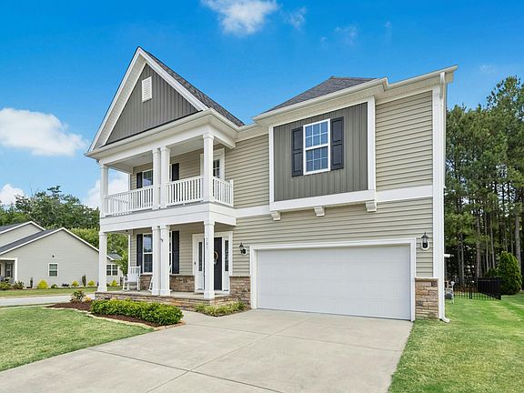 2nd image of 701 Minerva Dale Dr