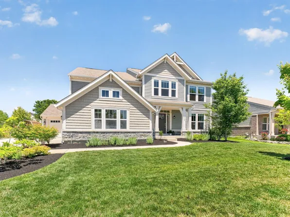 1449 Adena Pointe Dr, Marysville, OH 43040