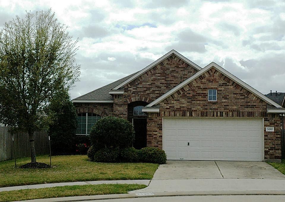 1st image of 24303 Merlin Roost Ct