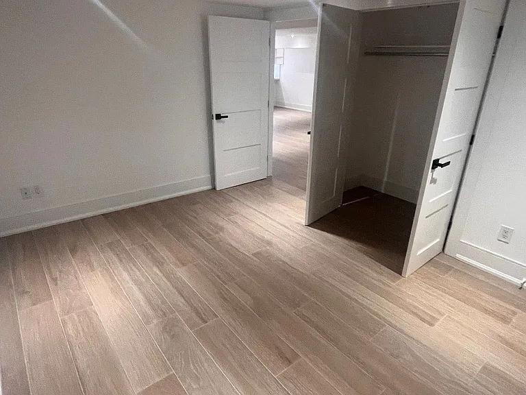 15 Addington Cres #BASEMENT — Photo 5