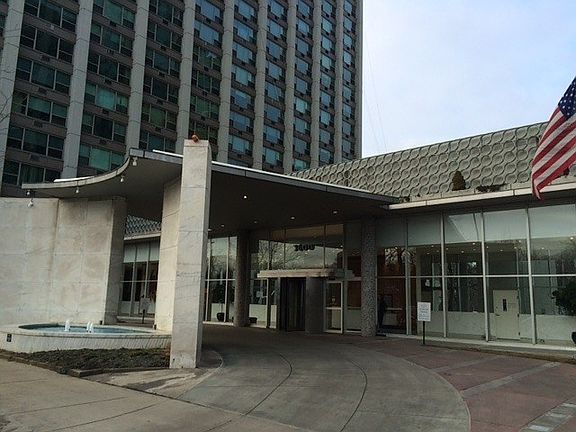 2nd image of 3600 N Lake Shore Dr APT 2610