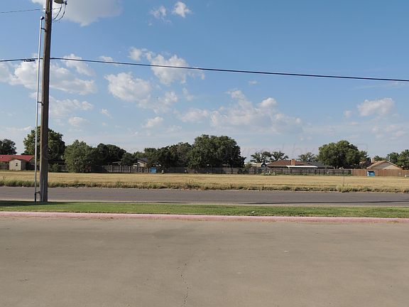 3rd image of TRACT E 15th St #A