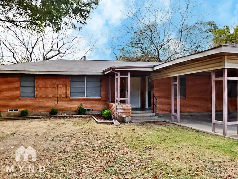 609 John Arden Dr — Photo 11