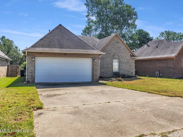 7274 Durango Dr, Horn Lake, MS 38637