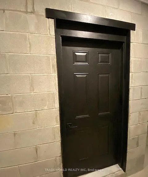 862 Pape Ave #5 — Photo 12