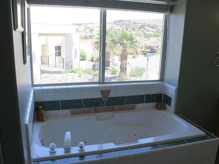 682 Lava Point Dr — Photo 27