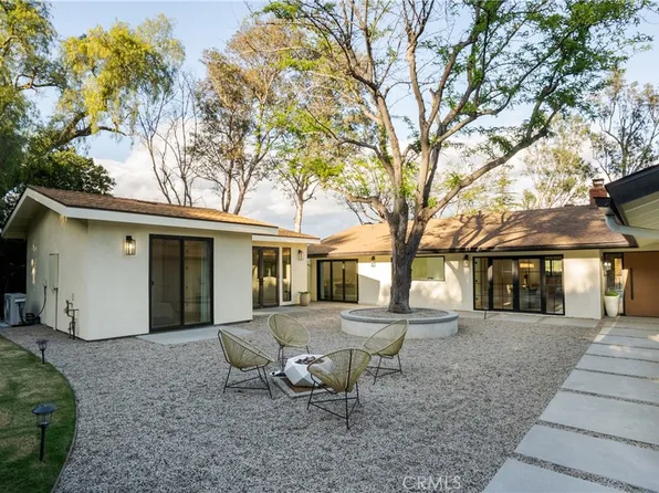 10141 Overhill Dr, Santa Ana, CA 92705