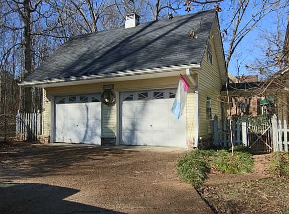 2nd image of 409 Cajawa Dr