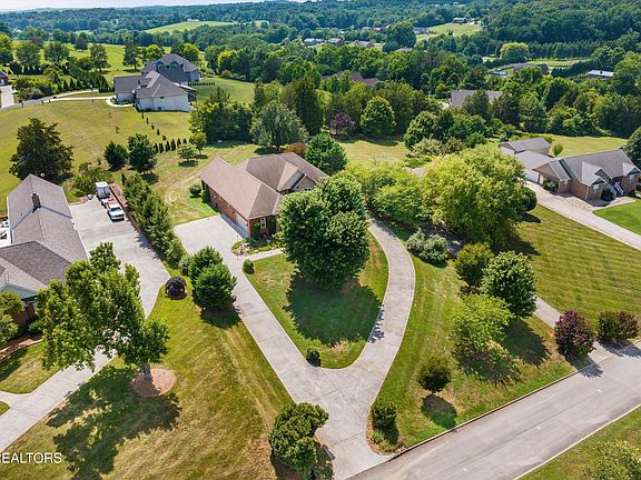 5th image of 1551 Mint Meadows Dr
