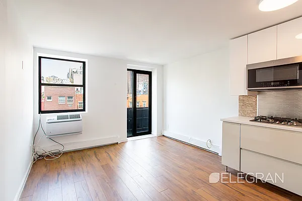 Rented by (Legacy) Elegran | media 52