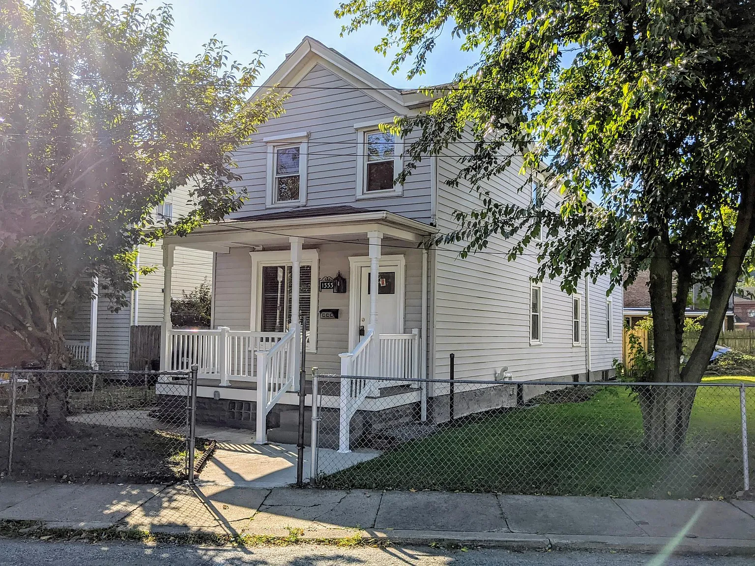1333 S Canal St — Photo 3