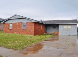 108 Spruce Dr, Woodward, OK 73801