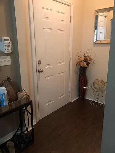 7800 Point Meadows Dr Photo 1