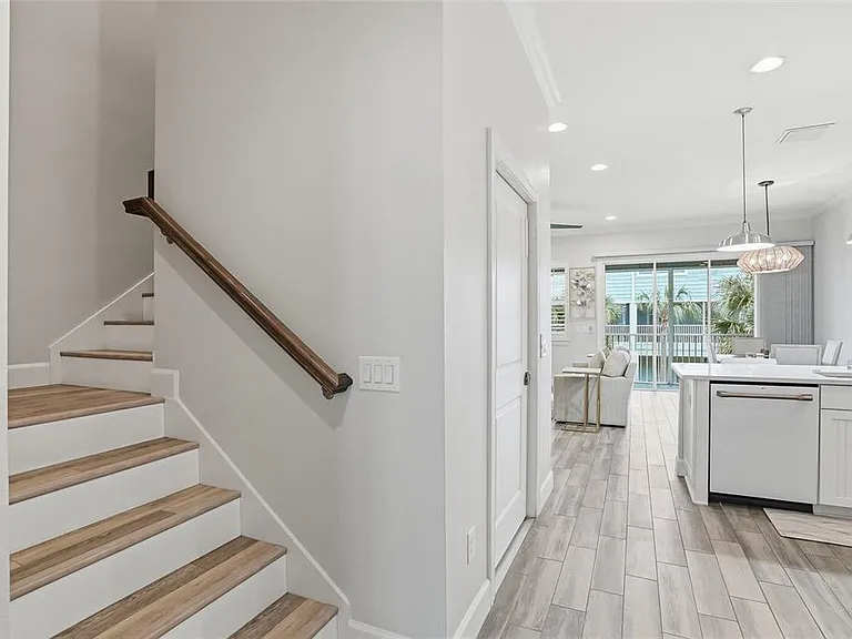 3162 Moorings Dr S — Photo 24