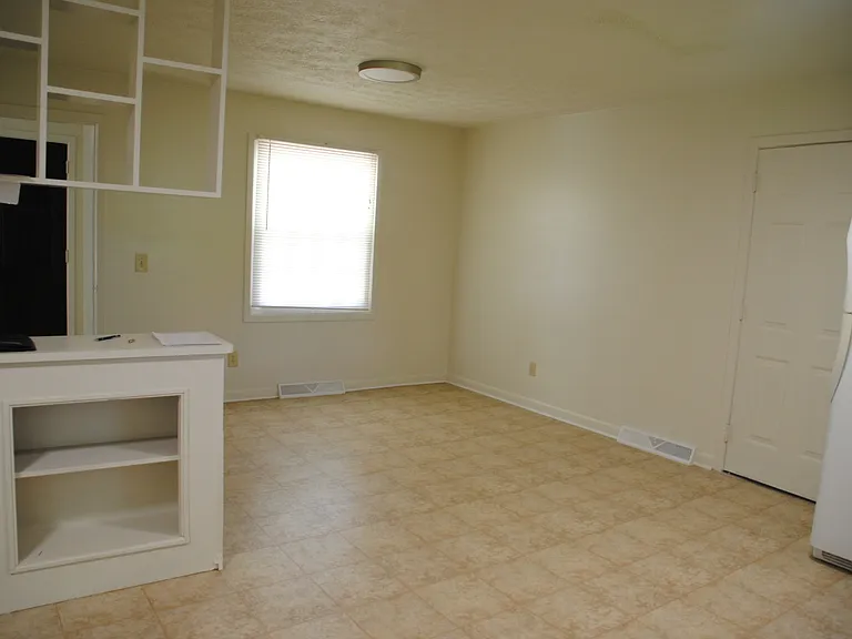 111 Walnut Dr — Photo 20