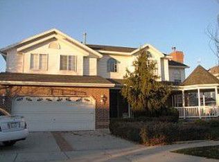 1043 E Milky Way, Sandy, UT 84094