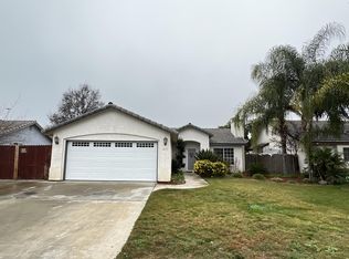 1677 NW River Springs Ave, Porterville, CA 93257