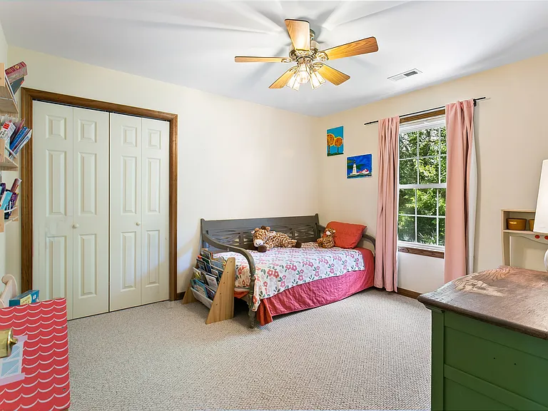 7976 Laura Ann Ln — Photo 27