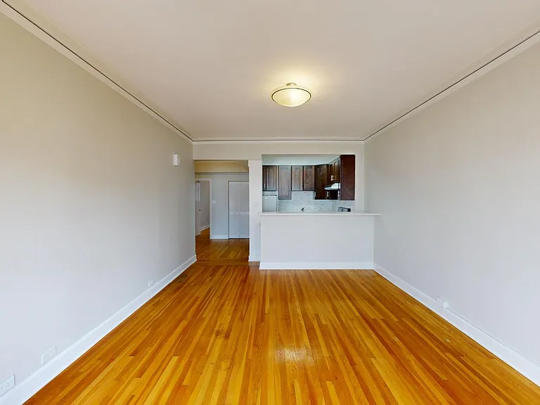 1840 Clay Street — Photo 29
