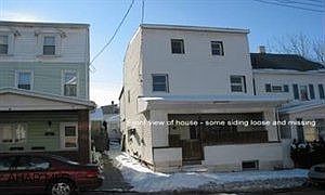 2nd image of 117 15th St
