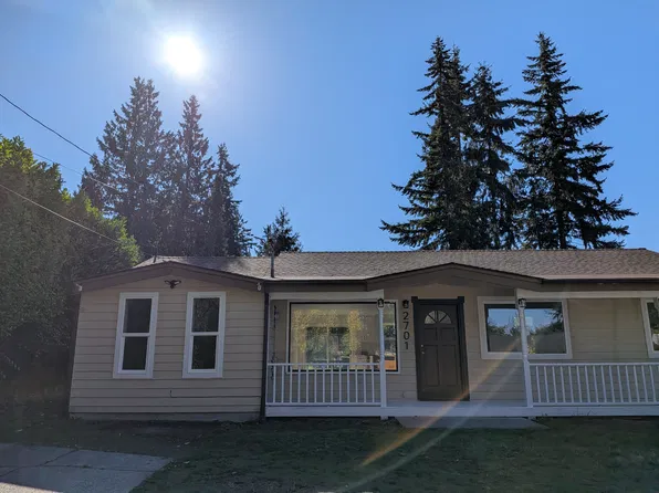 2701 NE 22nd St, Renton, WA 98056