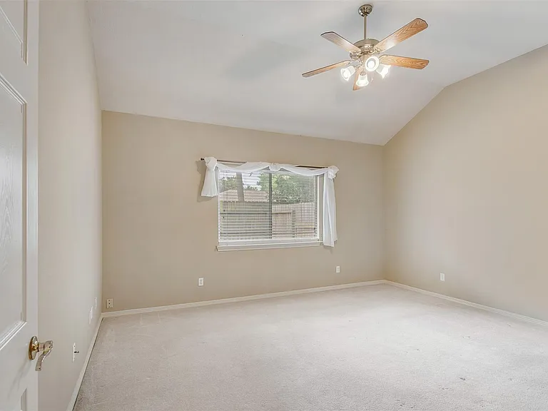 10735 Norchester Village Dr — Photo 7