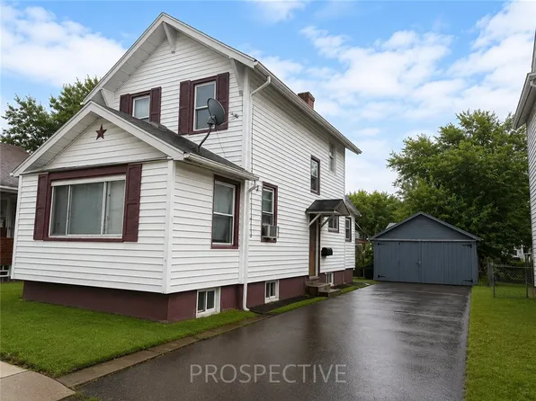 30 Collins Ave, Uniontown, PA 15401
