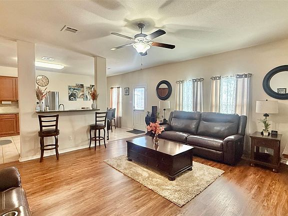4th image of 18309 Wind Tree Ln