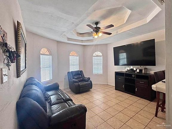 5th image of 3113 Pradera St