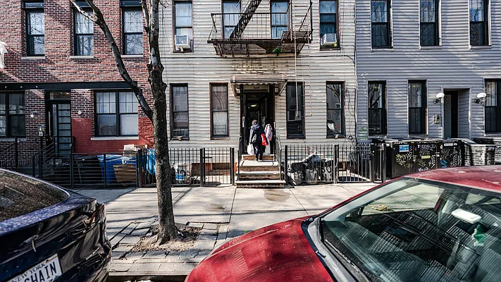 Rented by Nooklyn NYC LLC | media 20