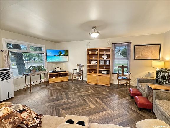 3rd image of 1602 97th STREET