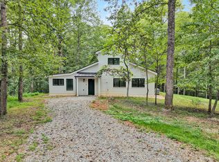 295 Wysong Mill Cir, Hardy, VA 24101