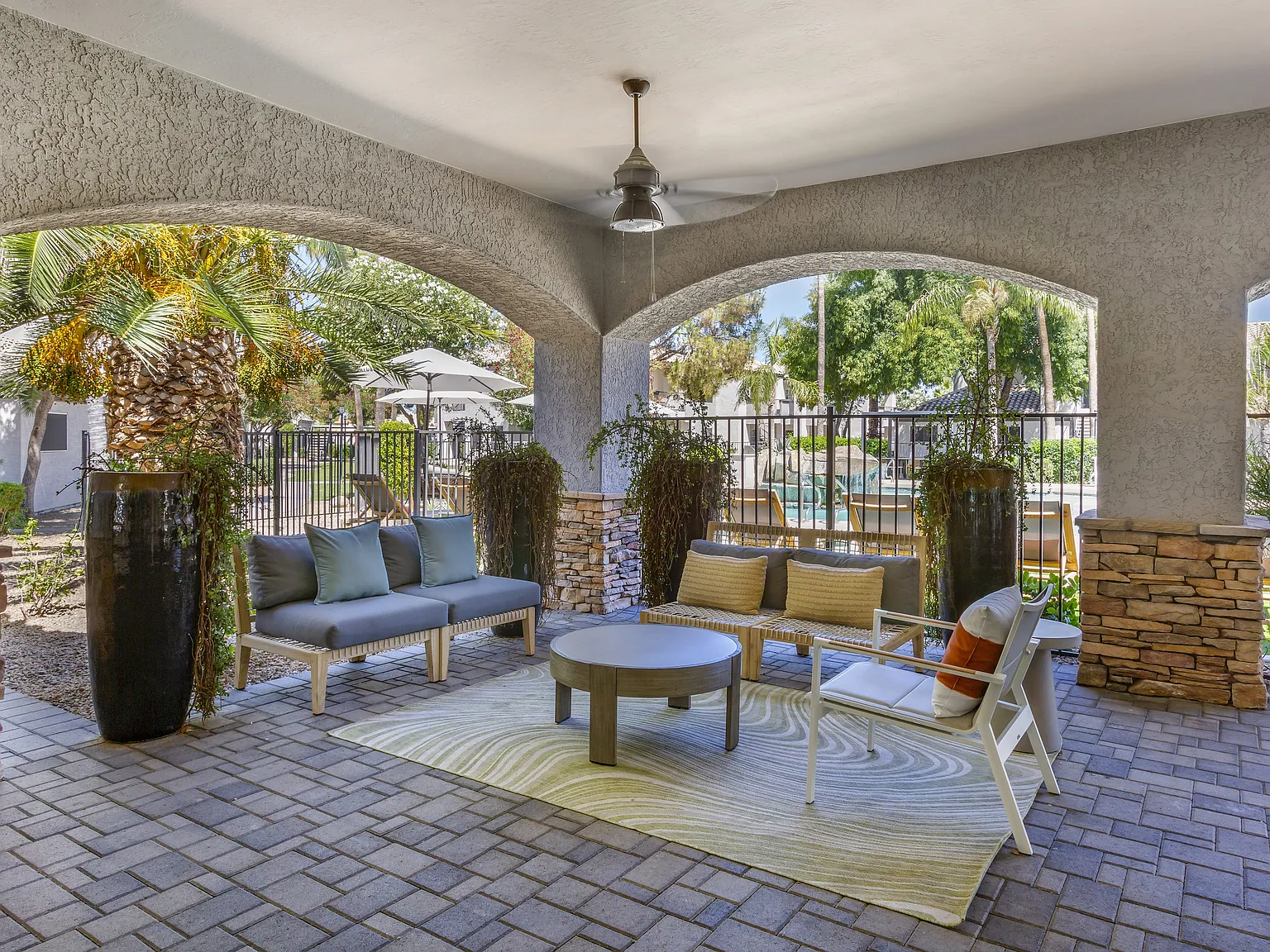 Boulders at Lookout Mountain Apartment Homes — Photo 4