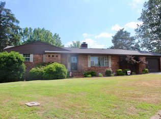 13 Blue Ridge Dr, Searcy, AR 72143