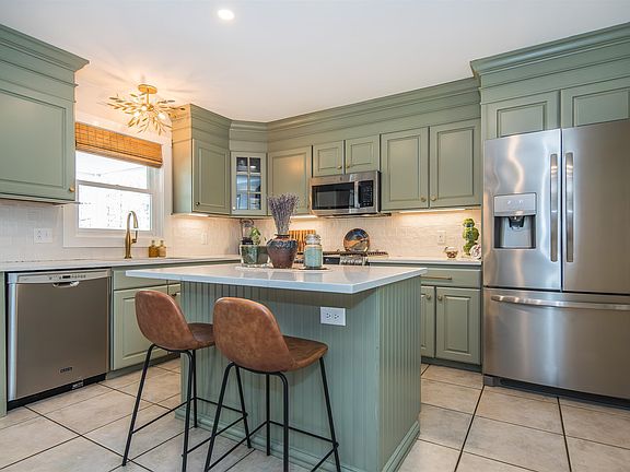 5th image of 184 Westview Estates