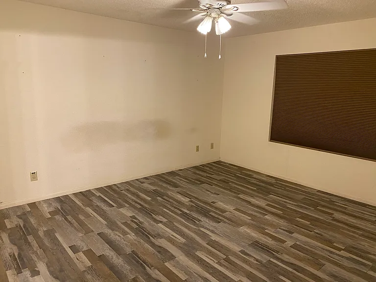 2744 E Villa Theresa Dr — Photo 8