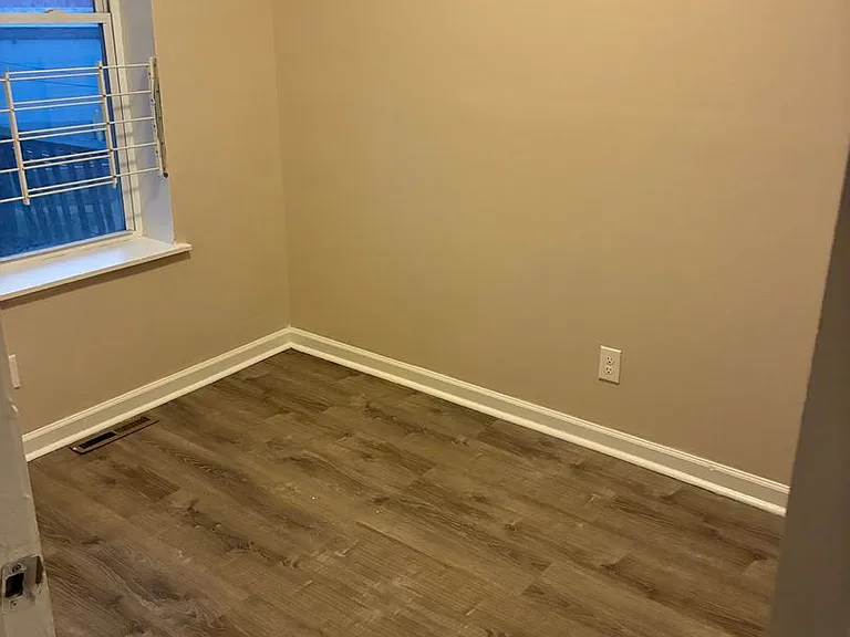 310 Hampshire St #16 — Photo 4
