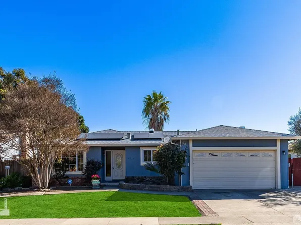 4225 McFaul Dr, Pittsburg, CA 94565
