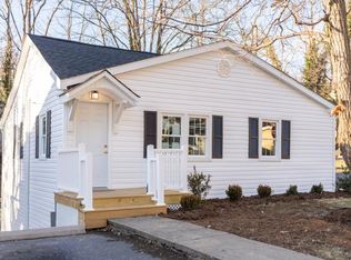 404 Montgomery Ave, Staunton, VA 24401