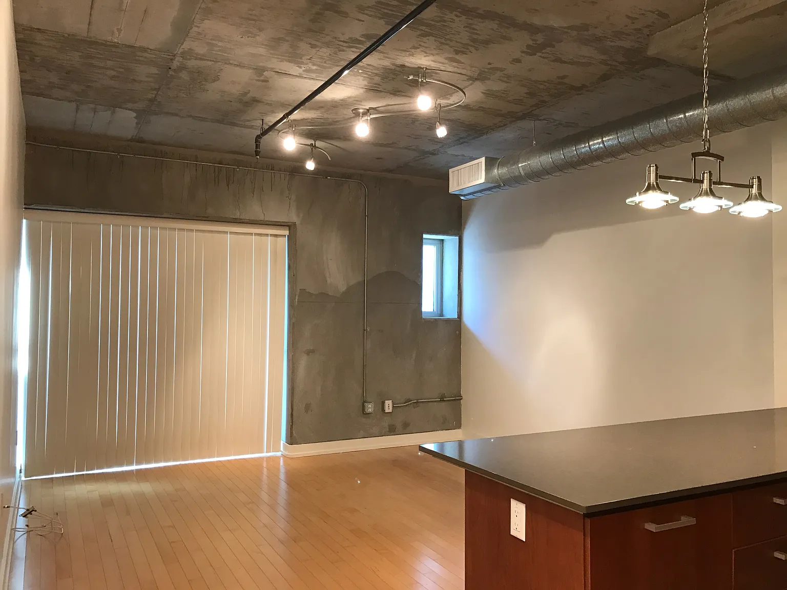 Studio, 660 sqft, $2,175 — Photo 4