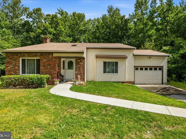 1400 Ponds Wood Rd, Huntingtown, MD 20639