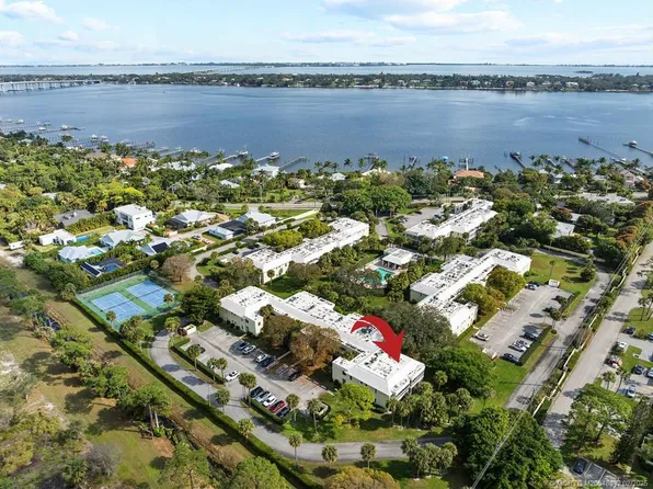 1600 SE Saint Lucie Blvd APT 307, Stuart, FL 34996