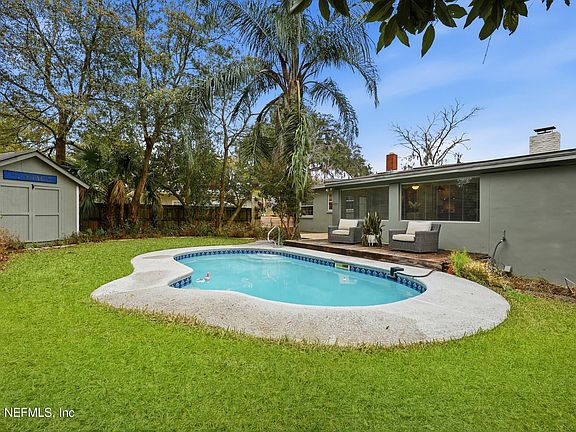 2nd image of 1714 FURMAN Road