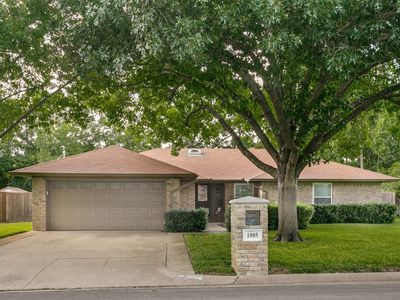 1805 Timbercreek Rd, Benbrook, TX, 76126