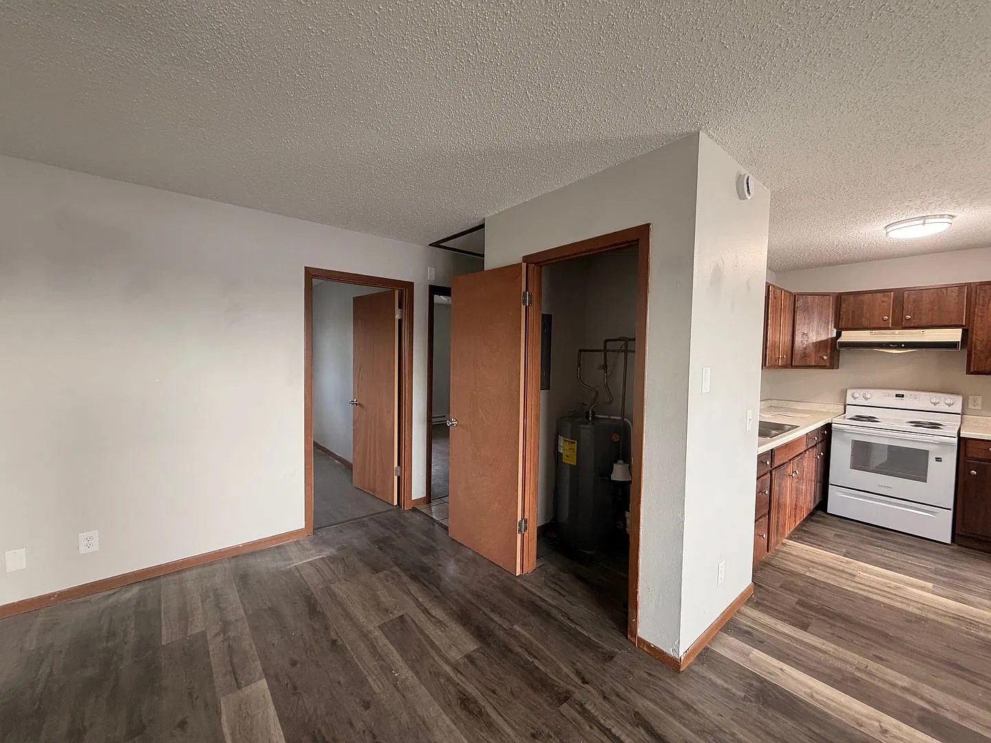 1735 Macauley Avenue — Photo 1