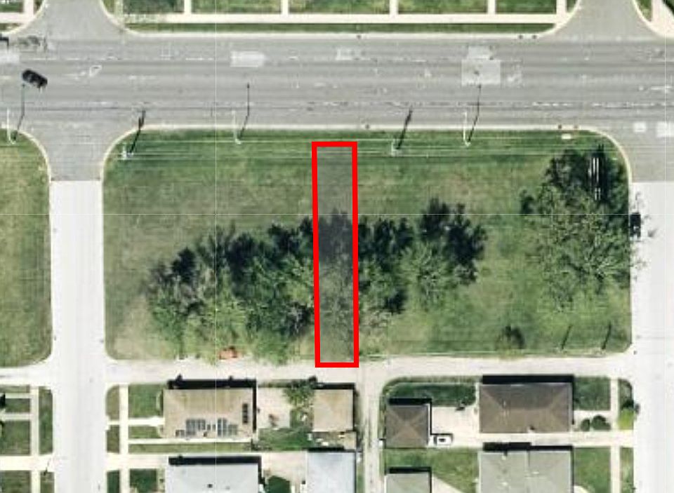 2nd image of 806 State St