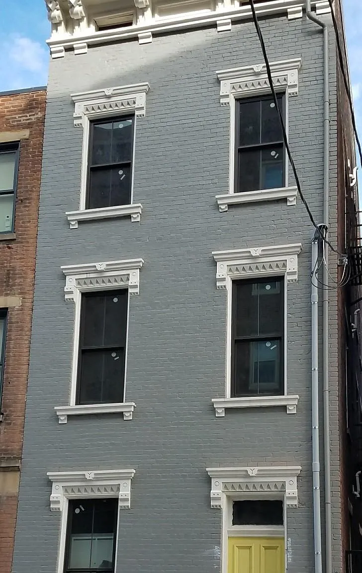 1820 Logan St — Photo 2
