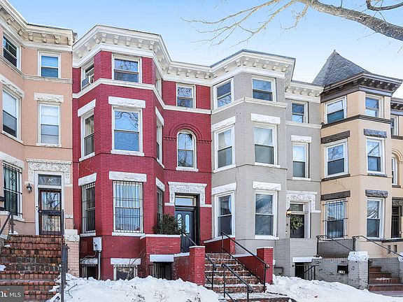 3rd image of 12 Rhode Island Ave NW