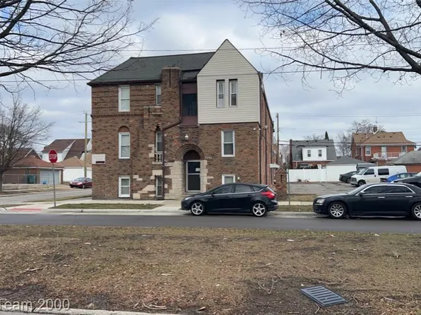 7542 Manor St, Dearborn, MI 48126