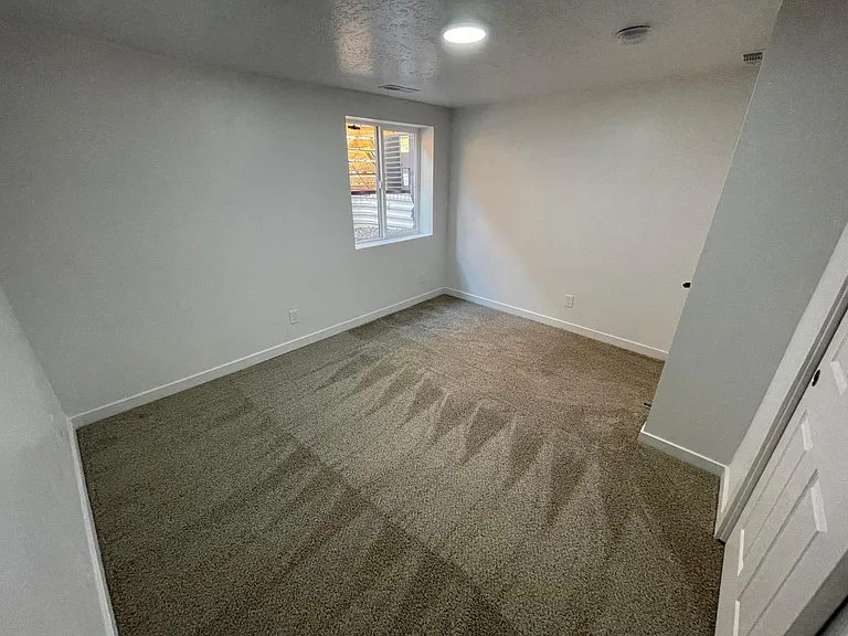 1603 S Major St — Photo 17
